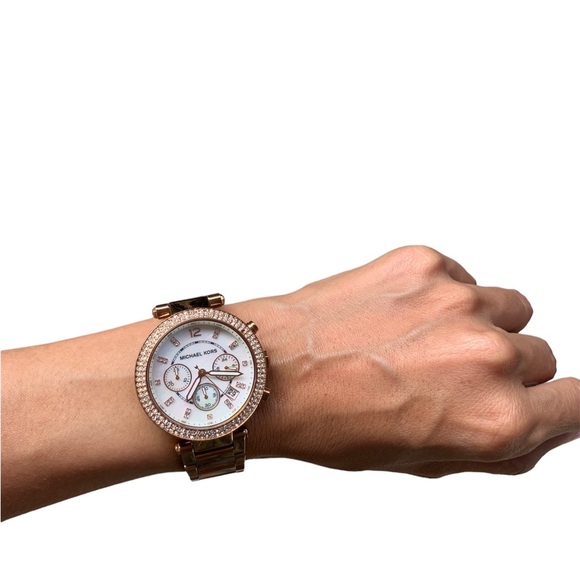 MICHAEL KORS
Parker Dark Rose Gold-Tone Watch - Picture 3 of 14